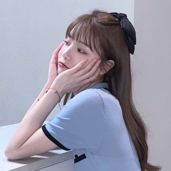 头发干枯毛躁受损严重用什么护发,改善头发干枯毛躁的护发步骤