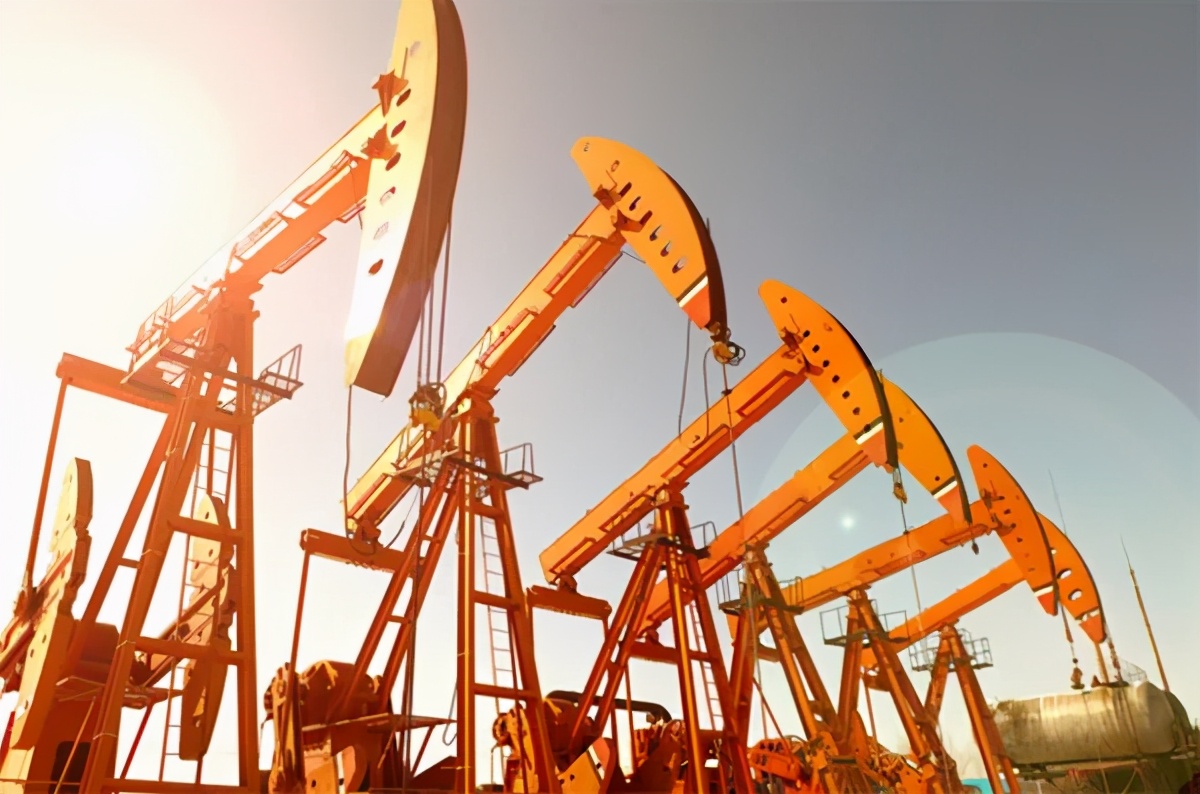 人口仅45万的*疆新**小城，为何过去30年人均GDP全国第一？