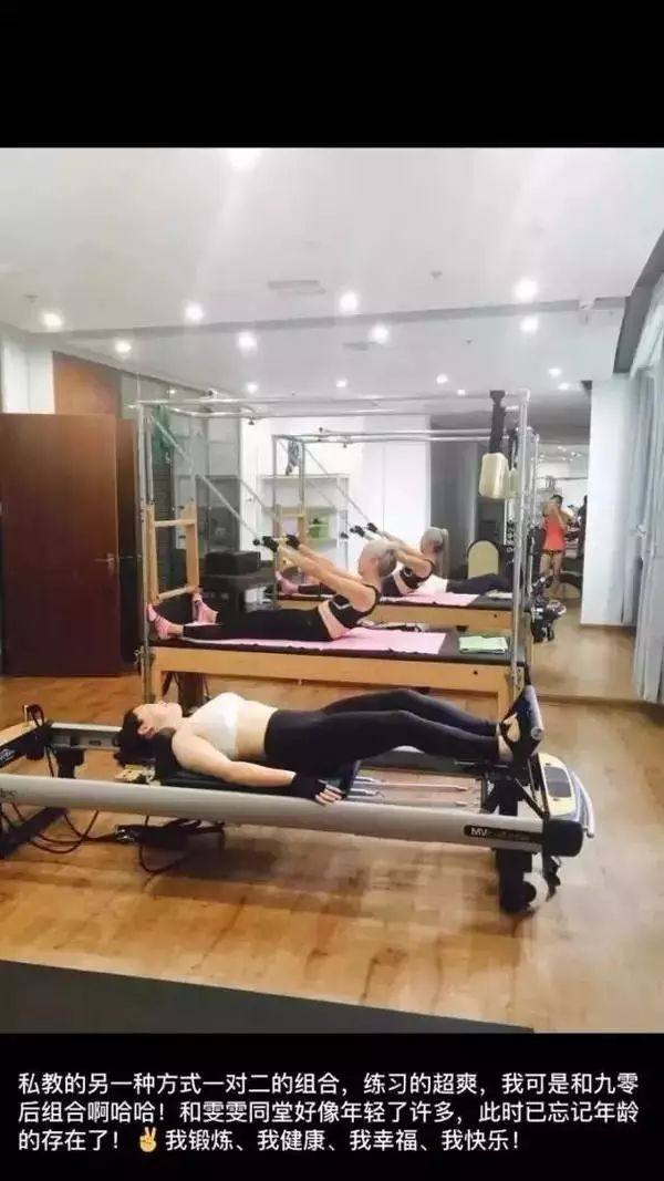 73岁天津白发奶奶健身,73岁白发奶奶坚持健身