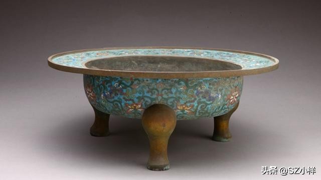 景泰蓝掐丝珐琅首饰手工制作教程,景泰蓝手工艺品赏析