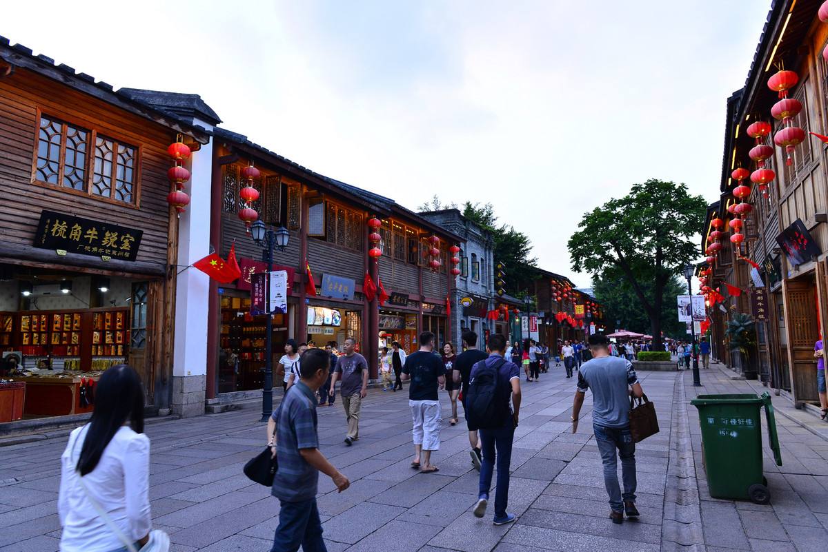 小视频怎么靠流量挣钱,什么叫做流量赚钱