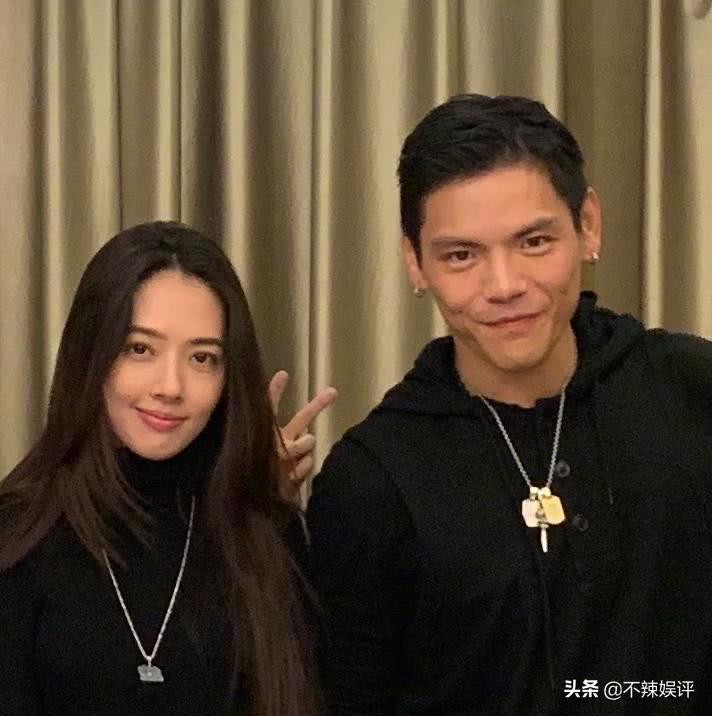 黄晓明向佐同台现场,吴奇隆和向佐