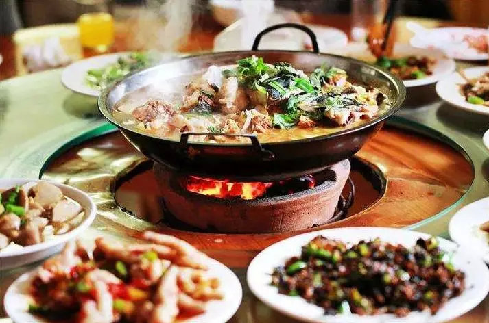 鐖卞績鍔╁鍦嗘ⅵ琛屽姩,鍏泭鐖卞績鍔╁娲诲姩