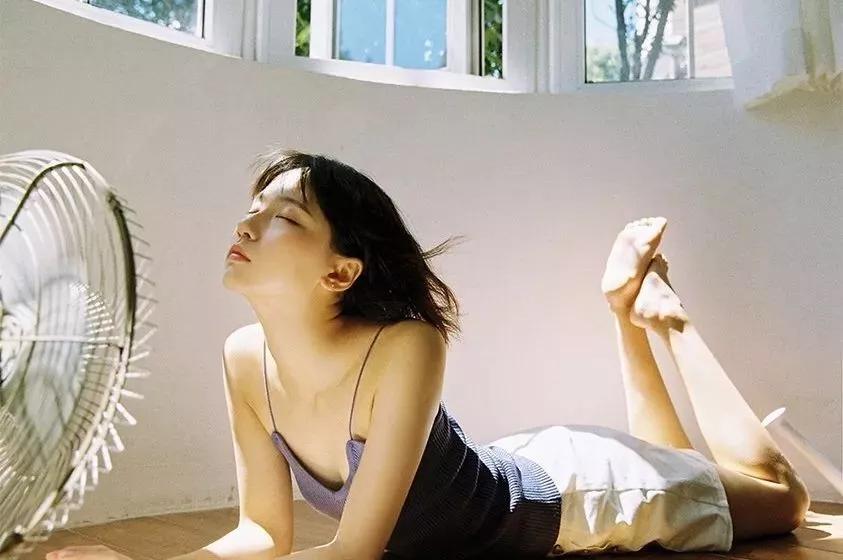 诸葛大力真的有这么白吗,诸葛大力为什么这么漂亮