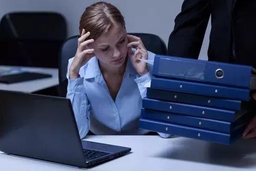 月经量越来越少,两三天就没了,有可能不孕吗?