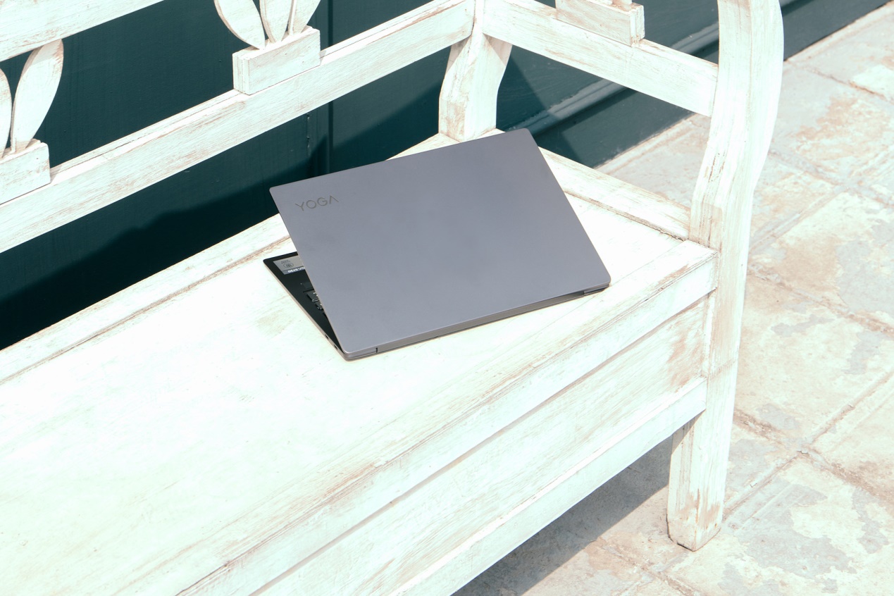 再说轻薄没性能，我就用联想YOGAS730打你脸