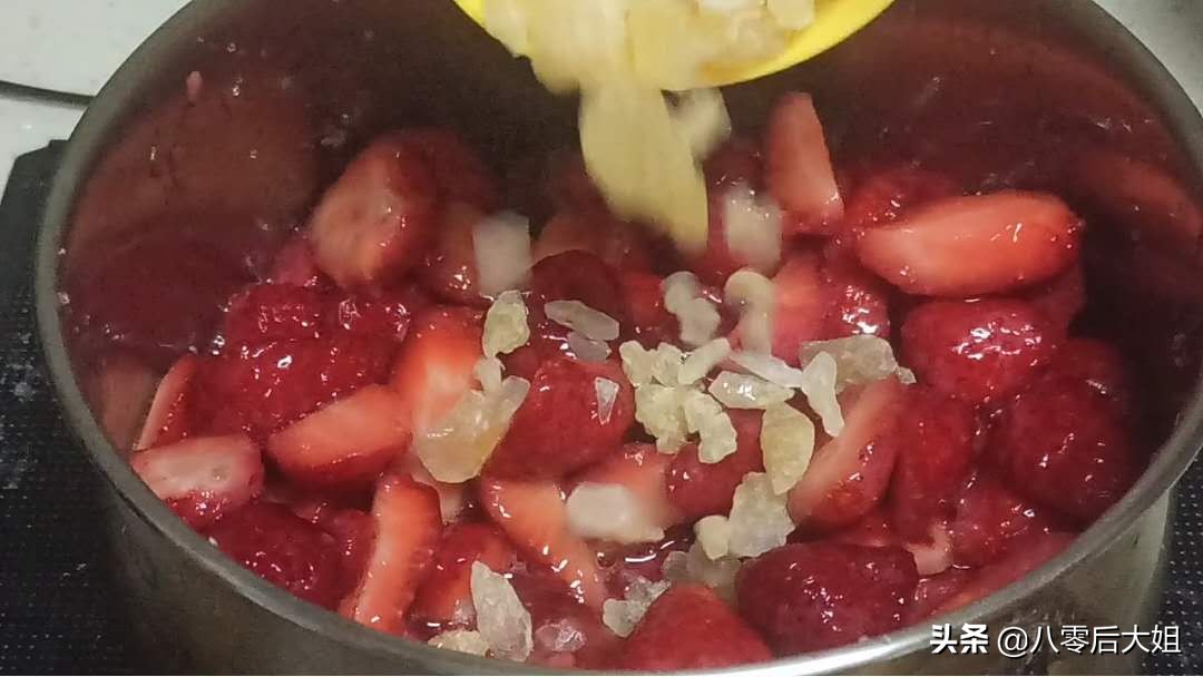 草莓酱怎么样才好吃,草莓酱能不能自己在家做