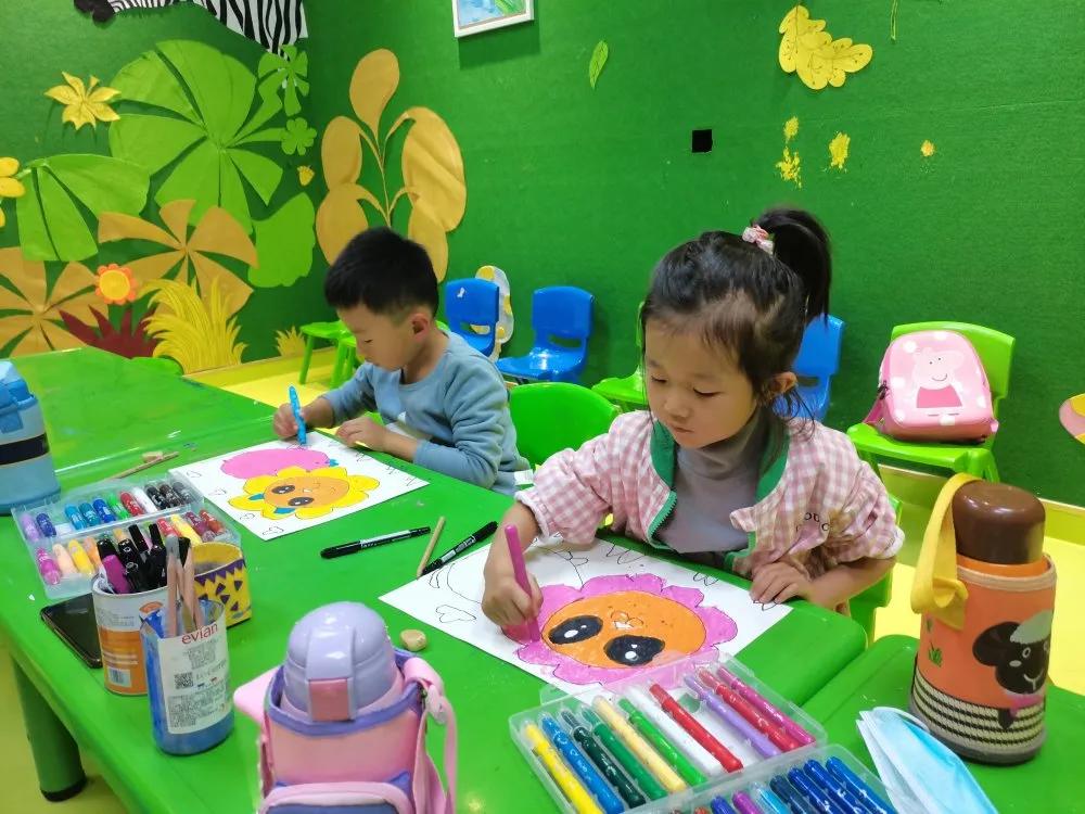 东方童画美术培训学校周村店,东方童画少儿美术淄博印象汇店