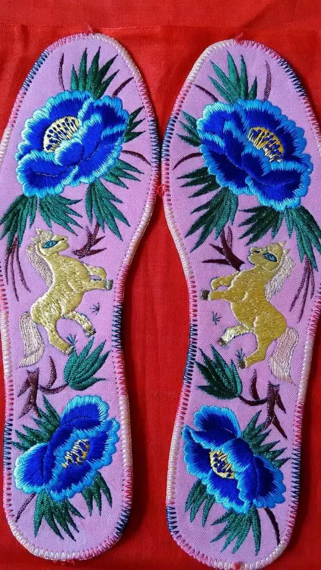 好看的刺绣鞋垫图案大全,刺绣鞋垫100种图片