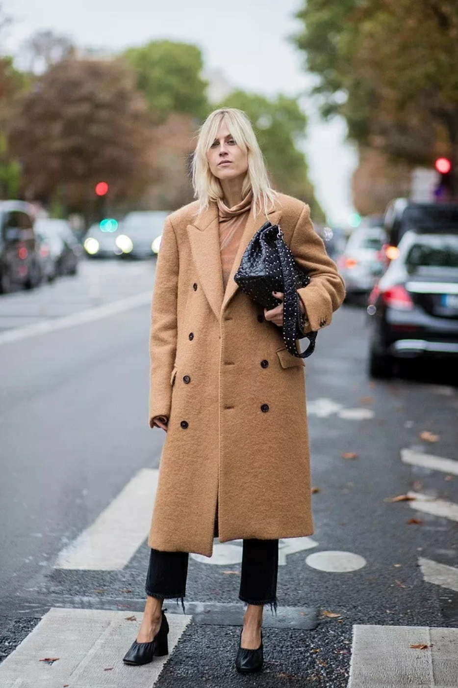 盆骨宽屁股大女生穿搭,骨盆偏大的女人穿什么好看