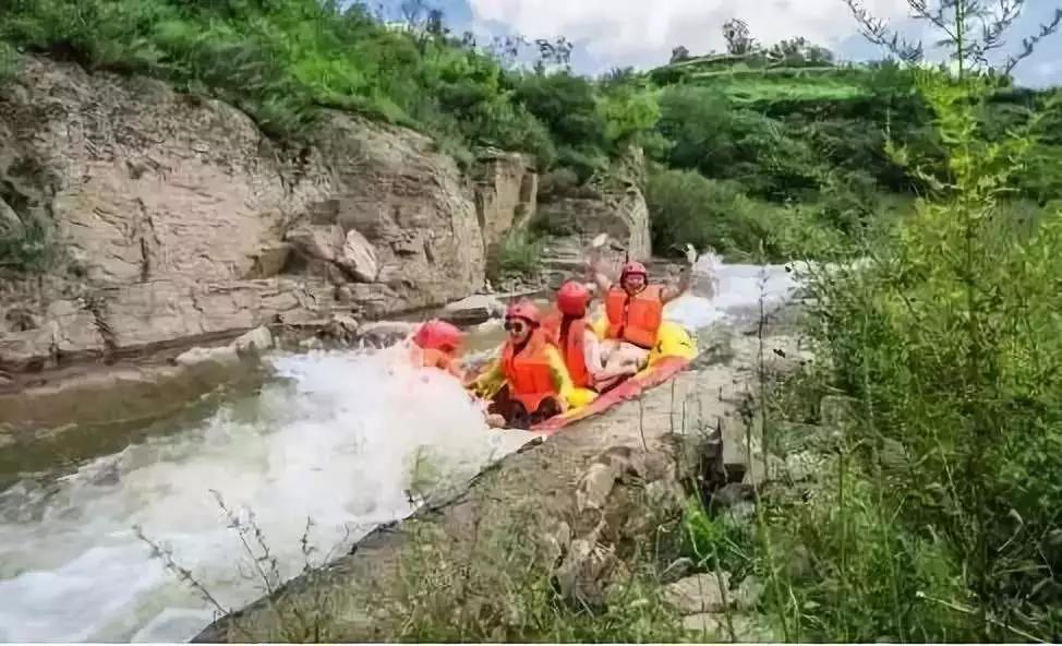 云泉谷漂流旅游团,云泉谷玻璃漂流介绍
