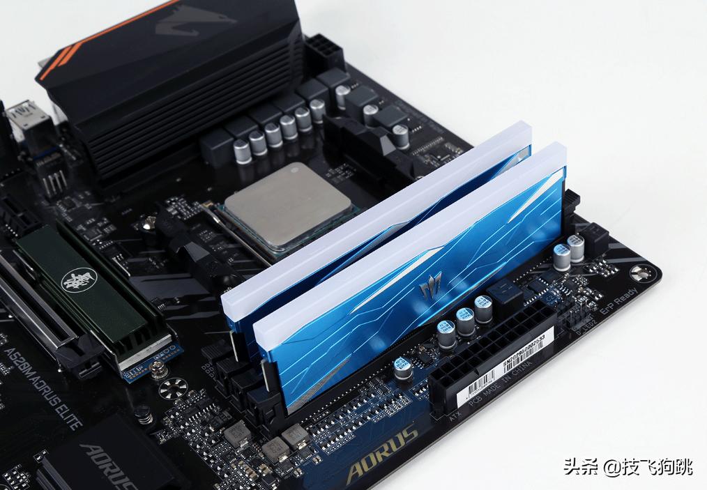 AMD入门顶配，技嘉A520M小雕主板配2060s显卡装机