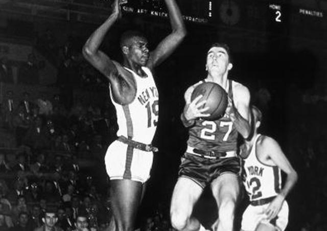 现役nba球衣号码最多的是几号,nba球衣号码代表人物之13号