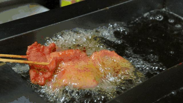 合肥麻辣串界扛把子！27年每天卖出6000+炸串，没有人能成功拒绝