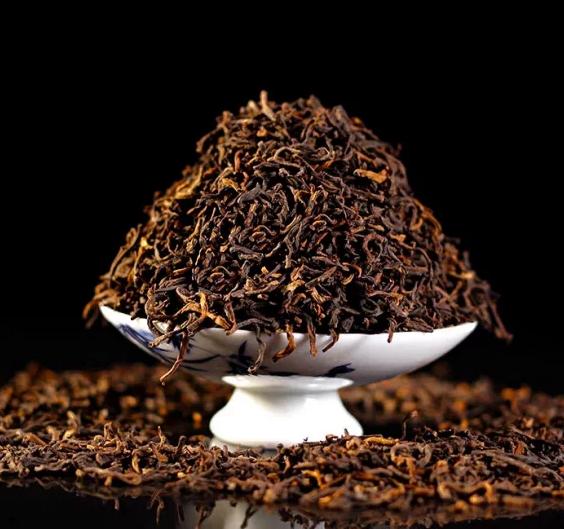 普洱熟茶泡出来汤水浑浊,泡普洱熟茶用多大的盖碗