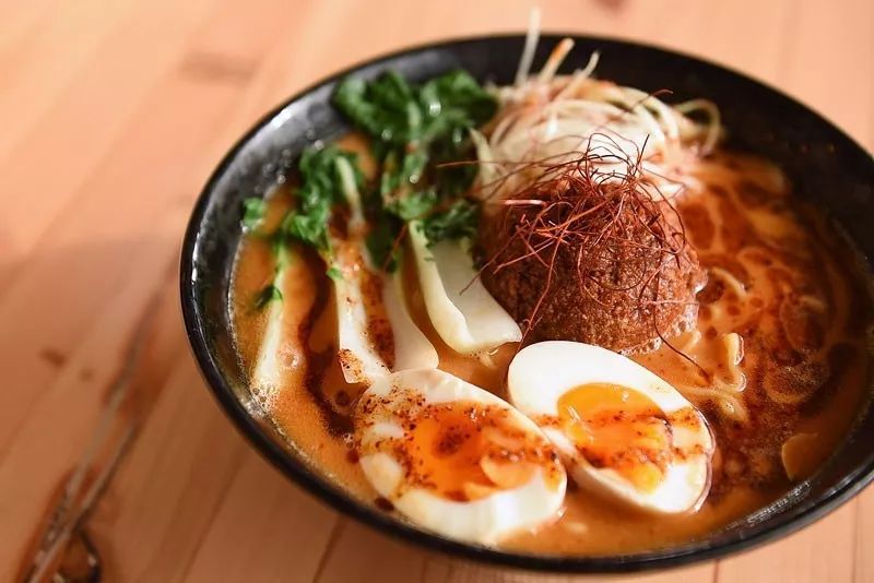 温哥华美食餐厅排行榜,温哥华日式拉面