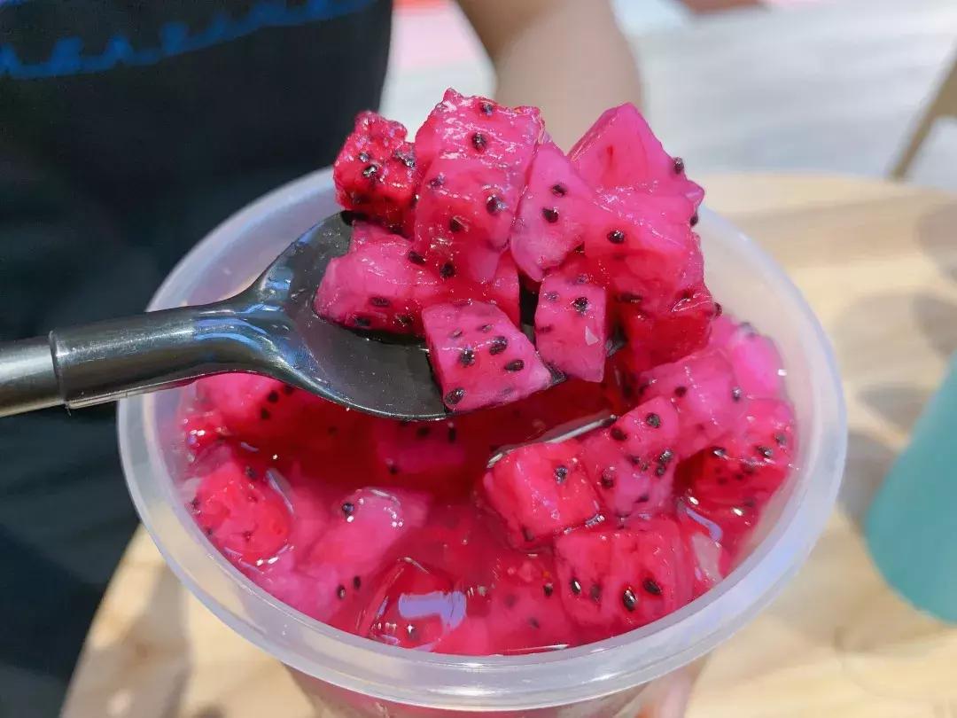 红遍全球的大嘴猴茶来鞍山啦，东北头一家，潮牌跨界好喝任性