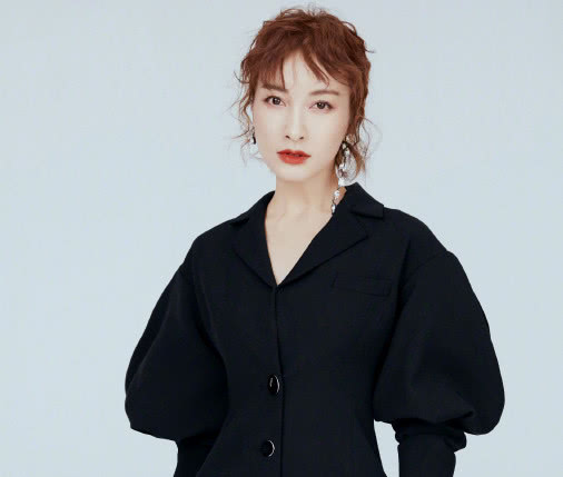 吴昕转卖钟汉良送她的生日礼物，太缺钱还是情商低？