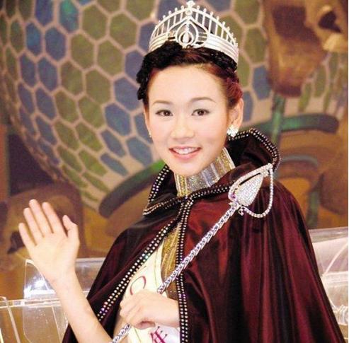 tvb台庆杨思琦红毯,杨思琦tvb颁奖典礼