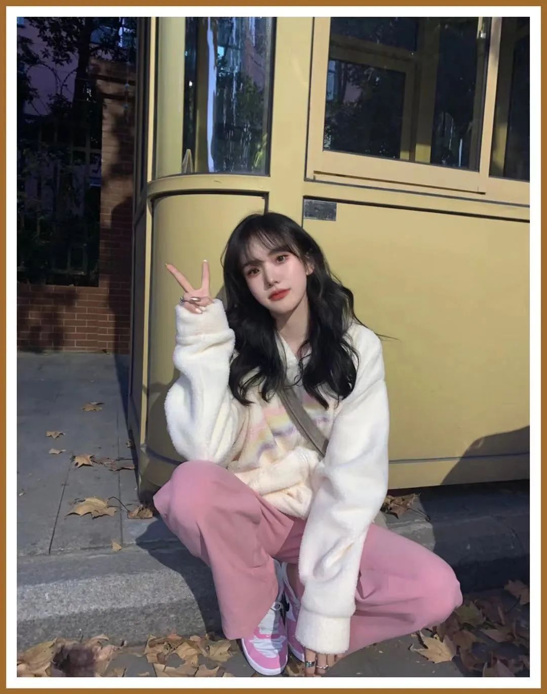 是时候换发型了,适合秋冬的减龄免打理发型