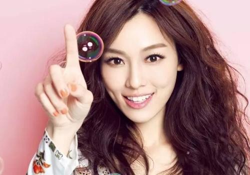 范玮琪谈最重要的决定背后的故事,范玮琪背叛友谊背后有什么故事