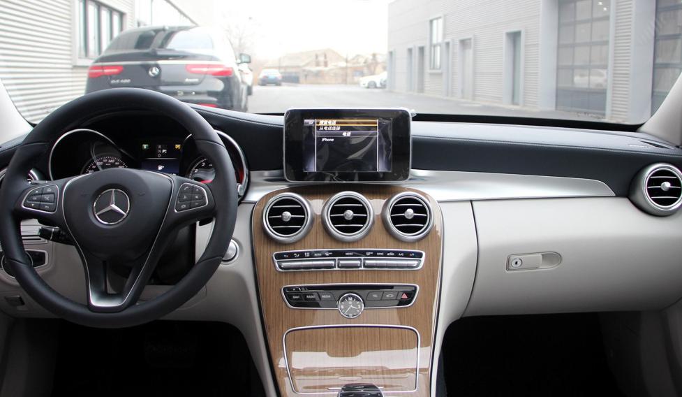 奔驰c180时尚型下来要多少钱,高级感的奔驰c