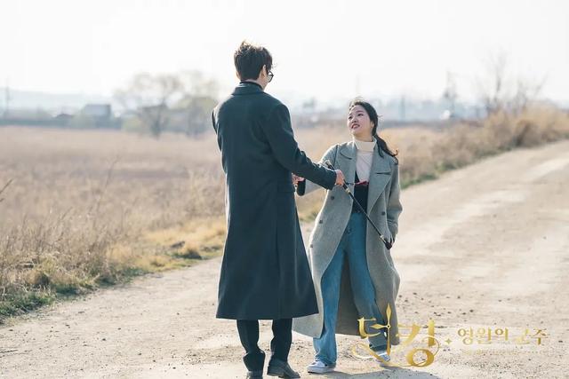 鬼怪金高银同款帆布鞋,金高银同款匡威帆布鞋