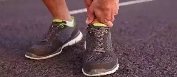 aj缓震超好的鞋,aj足弓支撑运动鞋