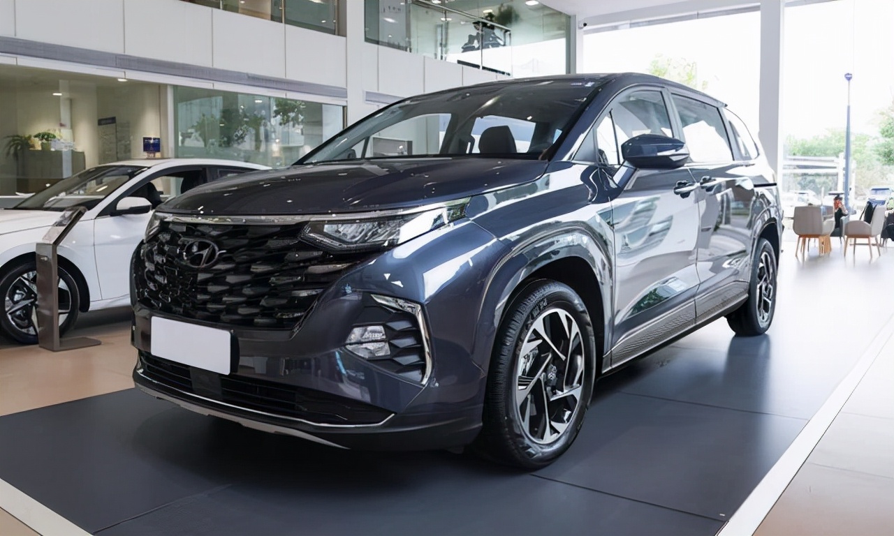 北京现代库斯途和别克gl8,gl8车主评库斯途