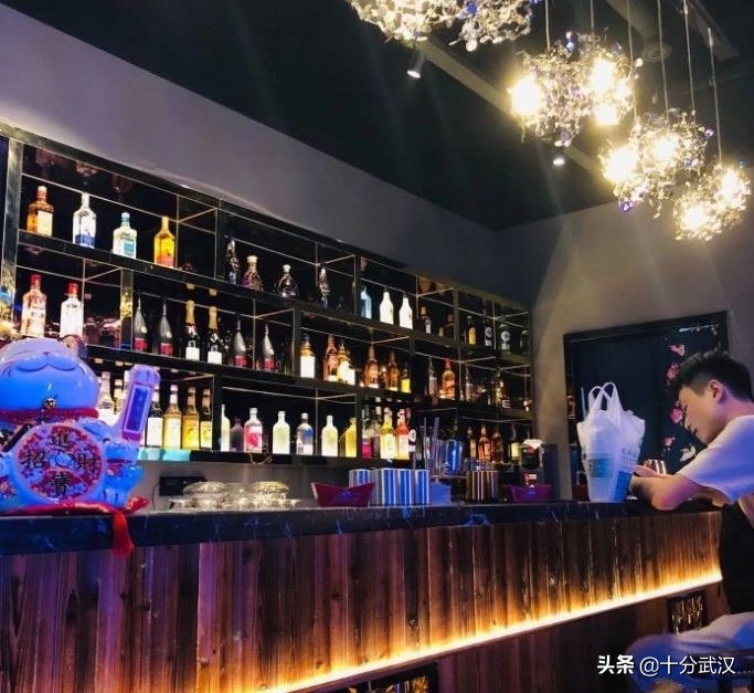 武汉十大顶级酒吧,武汉酒吧推荐排行榜第一名