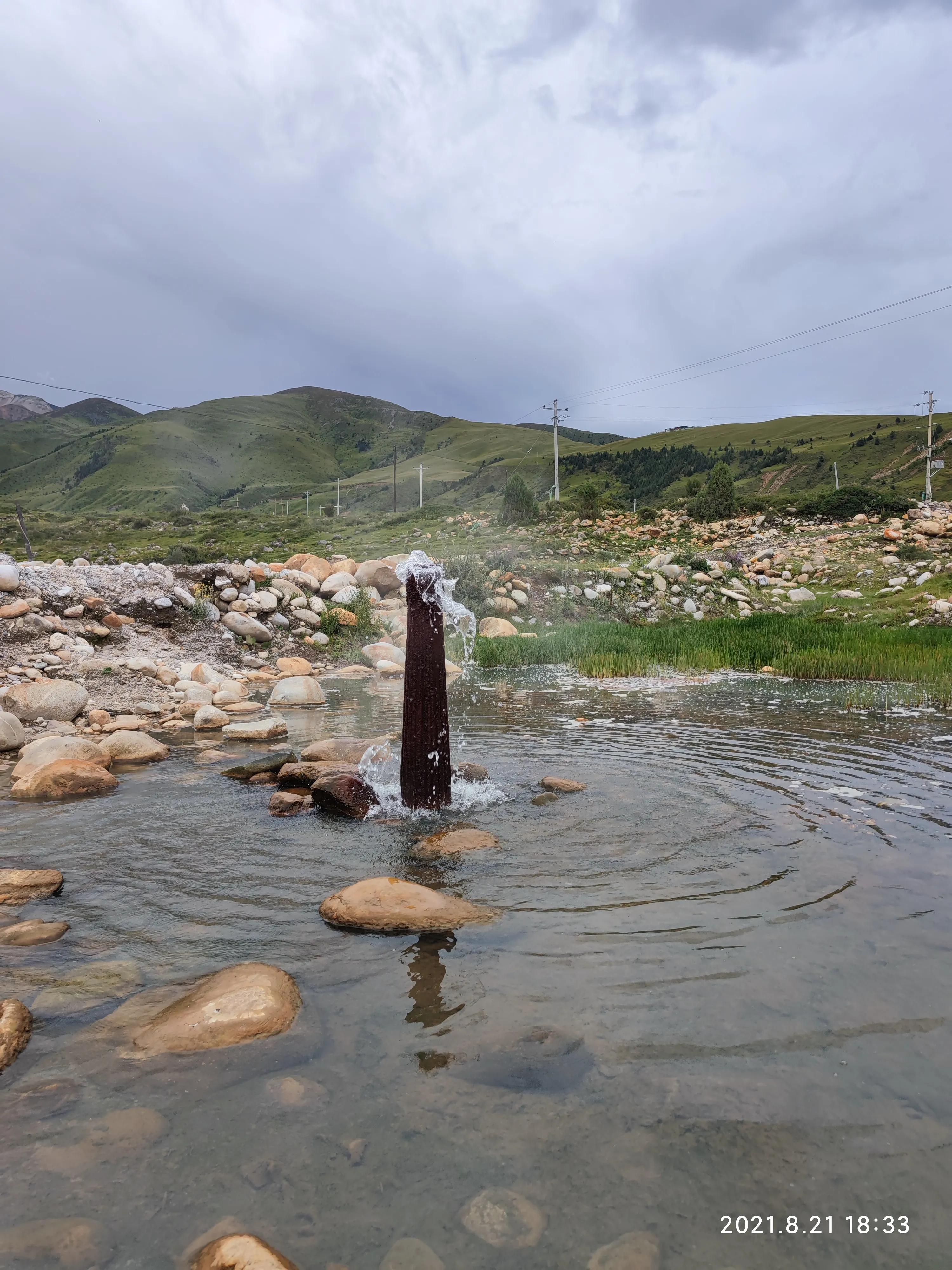 格聂之眼的由来,亚丁到格聂之眼