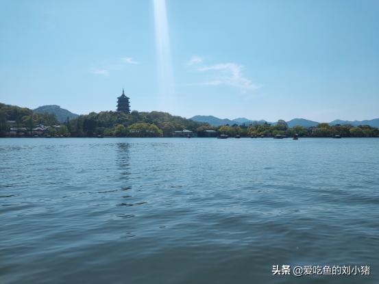 南方景色巅峰！饱含人间风雅的西湖到底有多美？