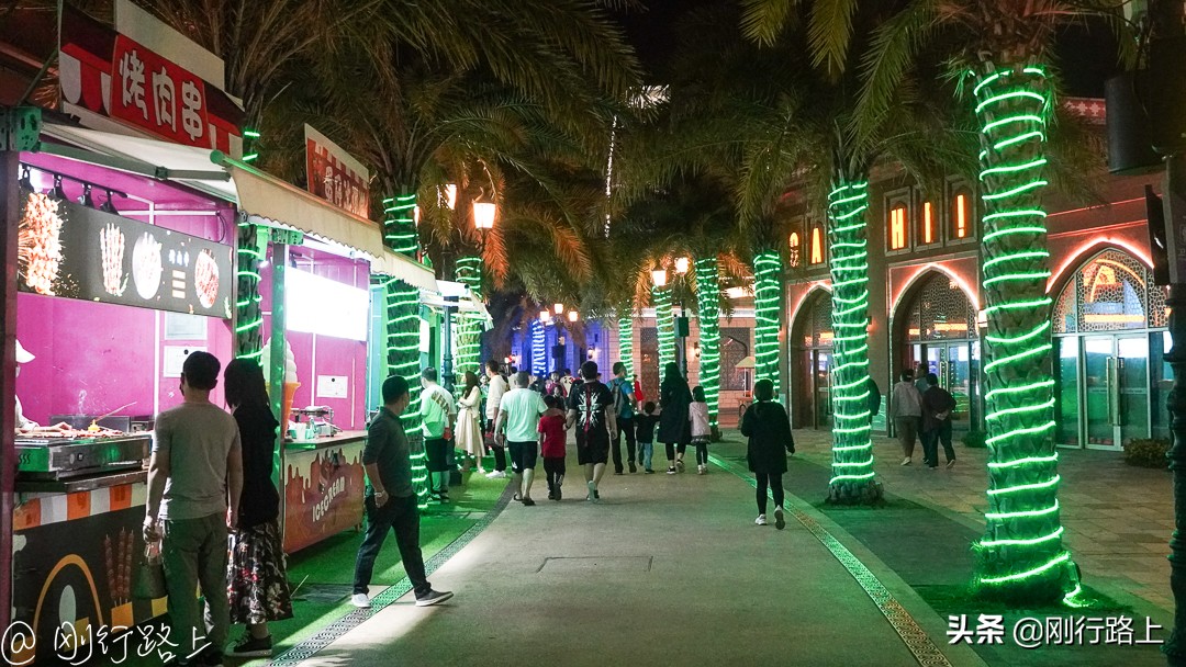 三亚之眼海昌梦幻不夜城,三亚海昌梦幻海洋不夜城网红打卡