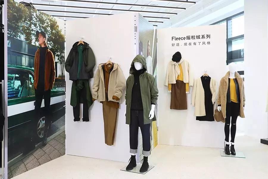 干翻ZARA，一年卖出300亿！这个丑牌子，被试衣间害惨了