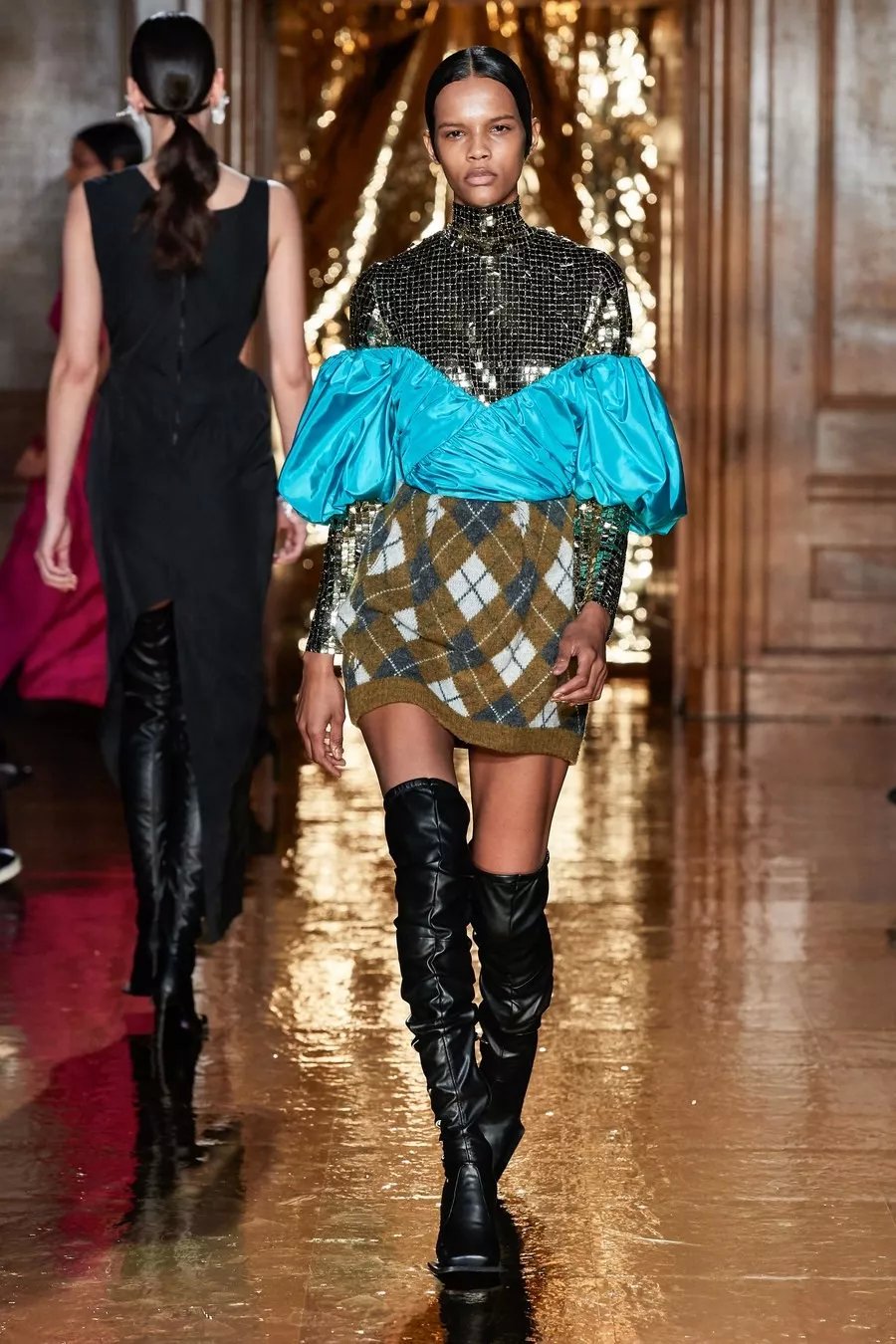 2019伦敦时装周时髦的冬天穿搭,2020年伦敦时装周视频