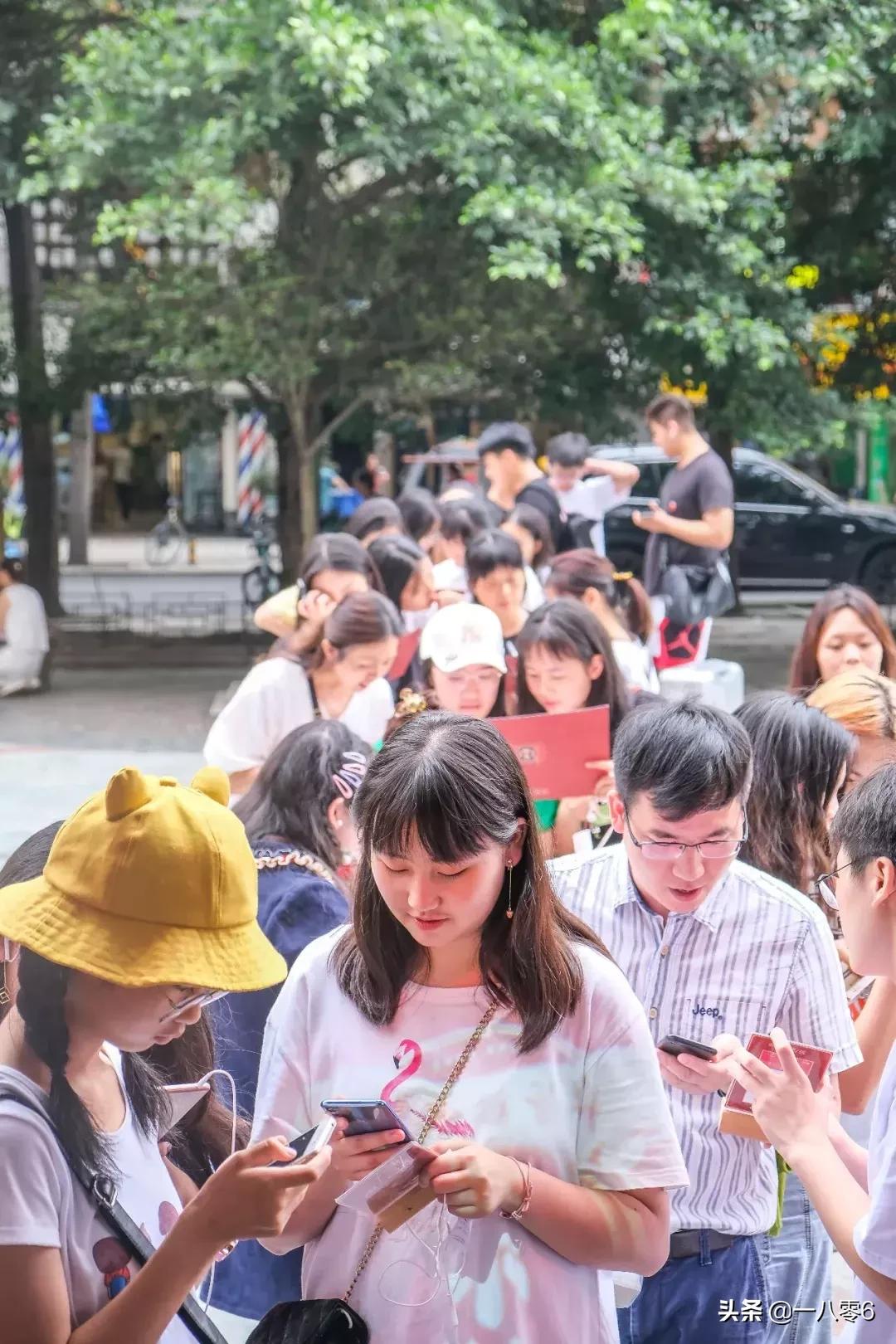 成都最便宜自助蛋糕,成都甜品排行榜前十名