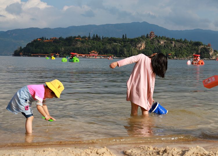 抚仙湖里的小岛,澄江抚仙湖孤山小岛怎么去