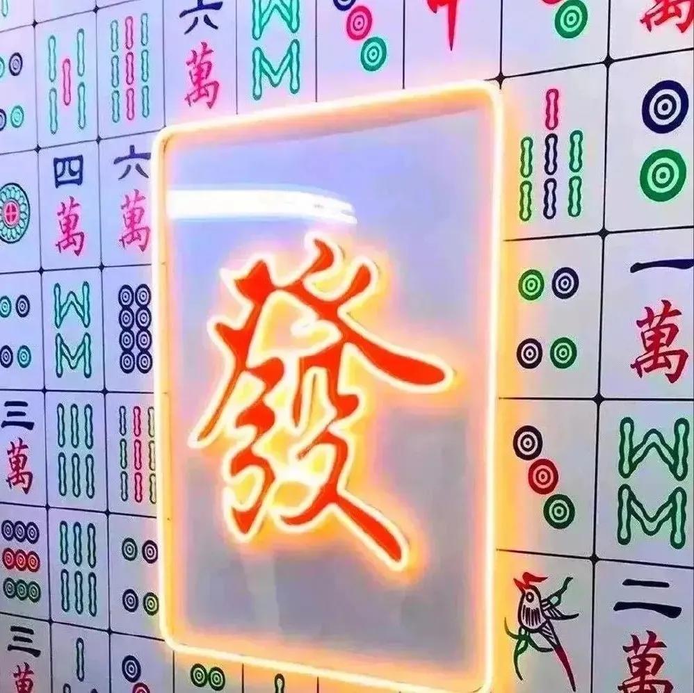 一张照片完成很流行的漫画头像,一波好看的动态漫画头像