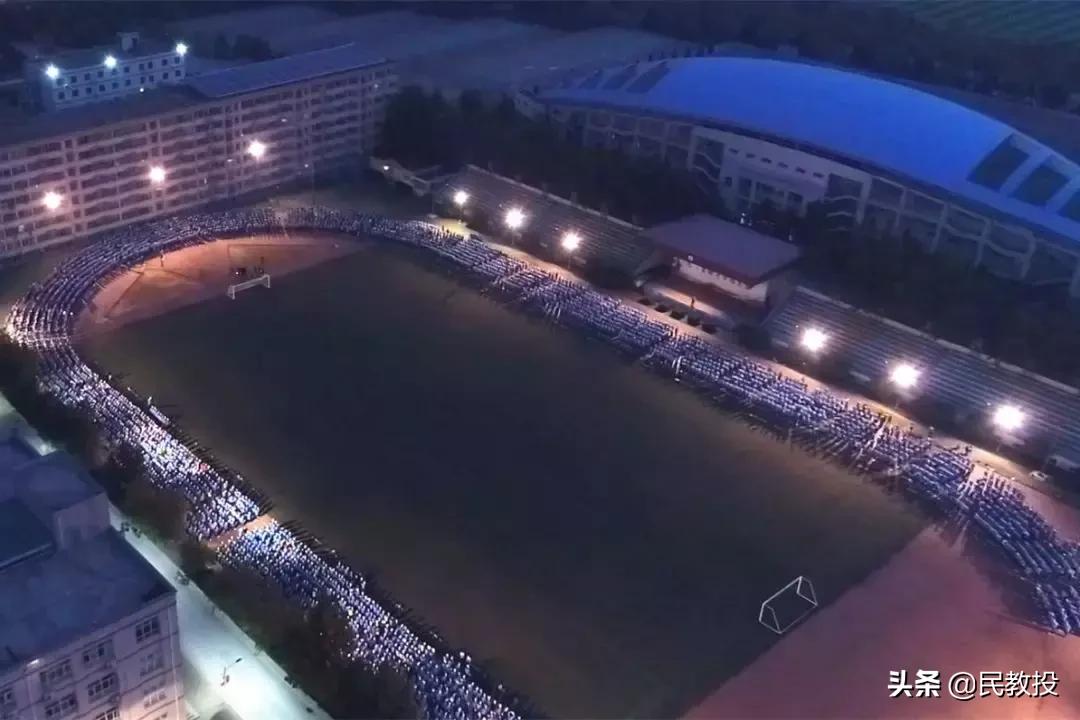 石家庄精英中学校长李金池纪录片,石家庄精英中学校长李金池被采访