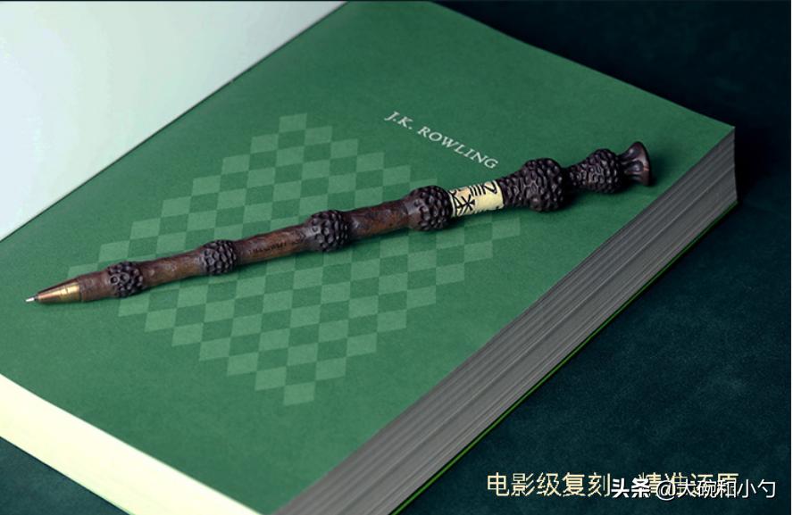 哎呦喂！高贵冷艳牛逼哄哄的人民文学出版社也走下神坛，出周边啦