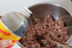 青萝卜肉馅素馅饺子怎么调馅,芹菜加肉馅素馅饺子馅做法大全