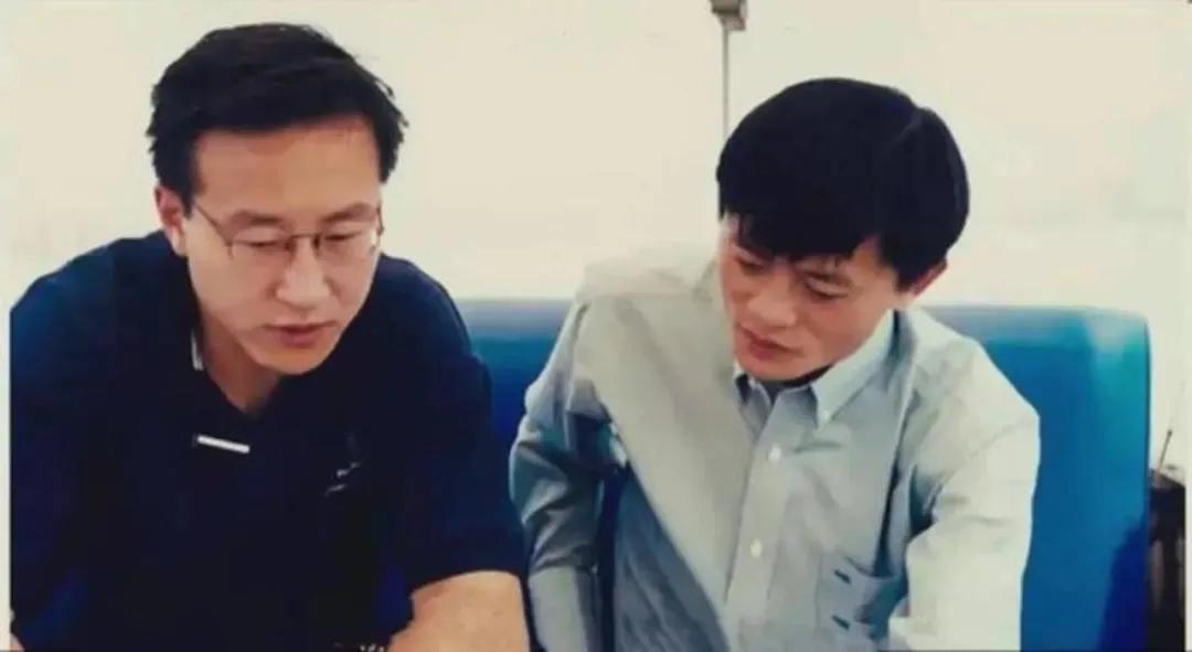 马云背后的男人——蔡崇信