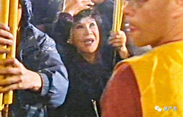 体面尊严,体面而有尊严地活着