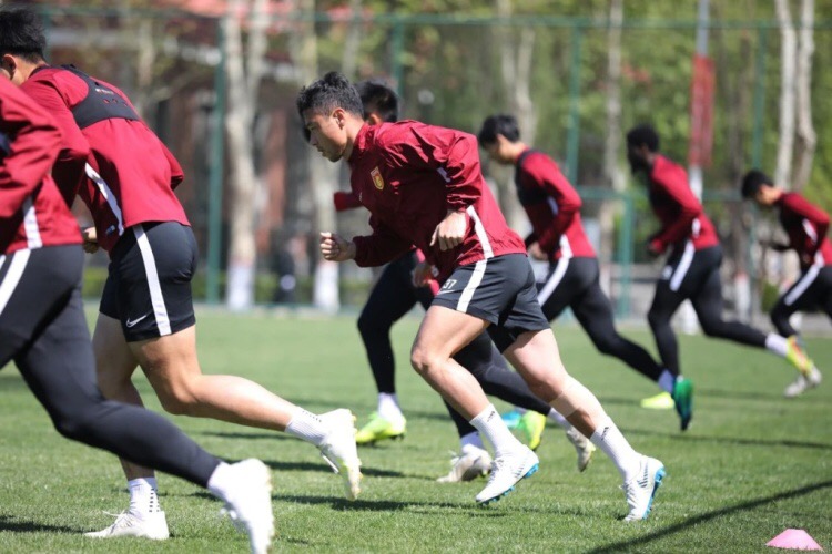 华夏幸福队员阵容,华夏幸福足球主力队员名单