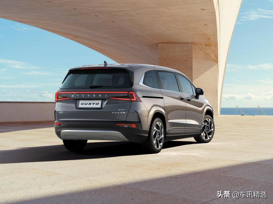 现代库斯途和别克gl8对比尺寸,北京现代库斯途和别克gl8