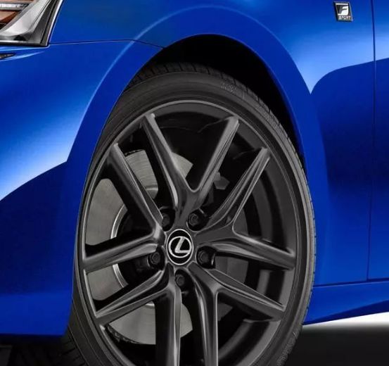 全新2020款雷克萨斯ISFSPORTBlackline特别版亮相，限量900台