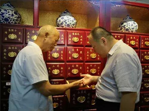 百年金氏、慈心为民——包头金氏中医肾病医院服务社会惠泽桑梓