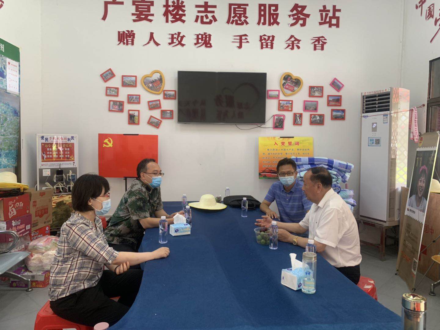 洪灾无情人间有爱救灾物资,洪灾无情方显人间大爱