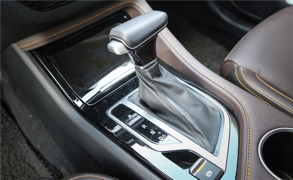 10万左右国产车suv推荐,10万预算想买一台suv有没有推荐的