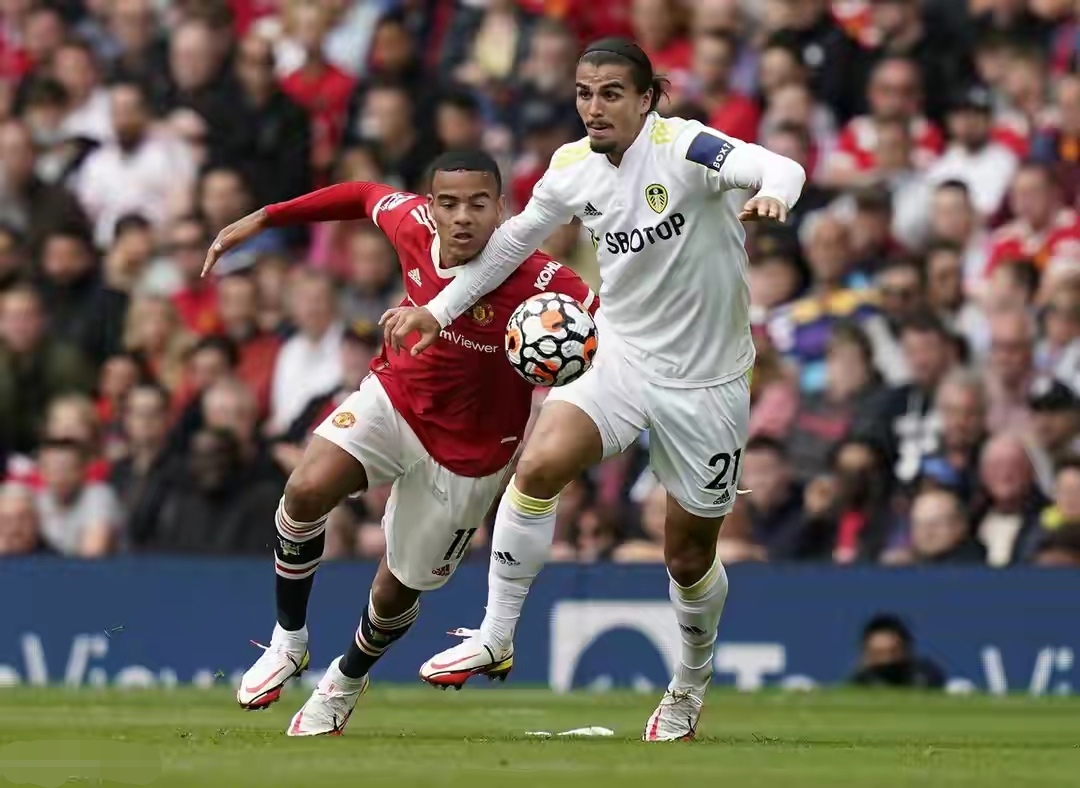 英国抗击疫情,英国疫情下的足球比赛